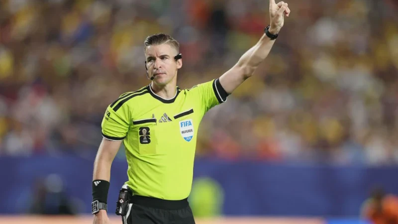 Biodata dan Biografi Francois Letexier Wasit Argentina vs Mesir