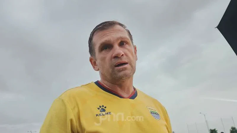 Igor Tolic Janjikan Babak Baru bagi Persib dan Bobotoh